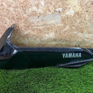 Tapa quilla izquierda Yamaha Xmax 400