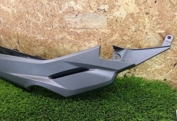 Quilla izquierda honda forza 125cc - Imagen 2