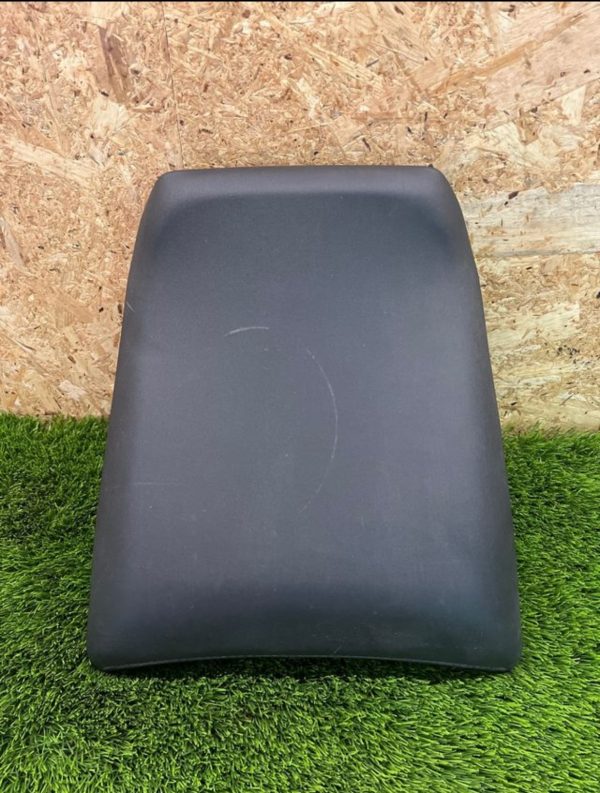 Asiento copiloto Yamaha tracer 900 17