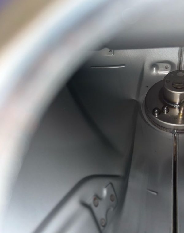 Depósito gasolina Yamaha tracer 900 17
OJO PARA REPARAR - Imagen 9