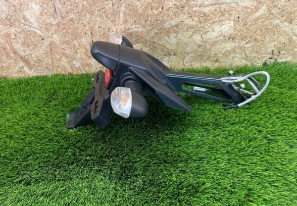 Porta matrículas original completo Yamaha tracer 900 2017 - Imagen 2