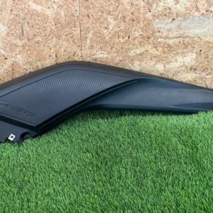Tapa lateral derecha Yamaha Xmax 400 2016